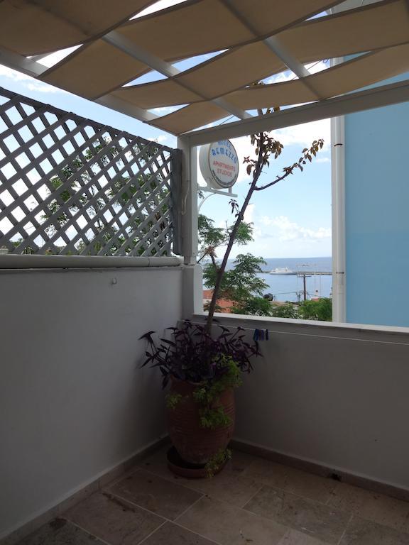Remezzo Hotel & Studios Питагорион Номер фото